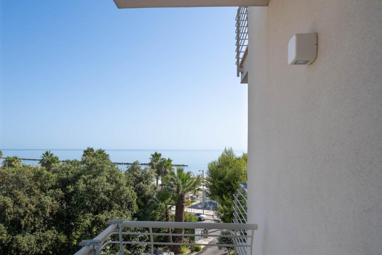 Hotel Velia Grottammare Exterior photo