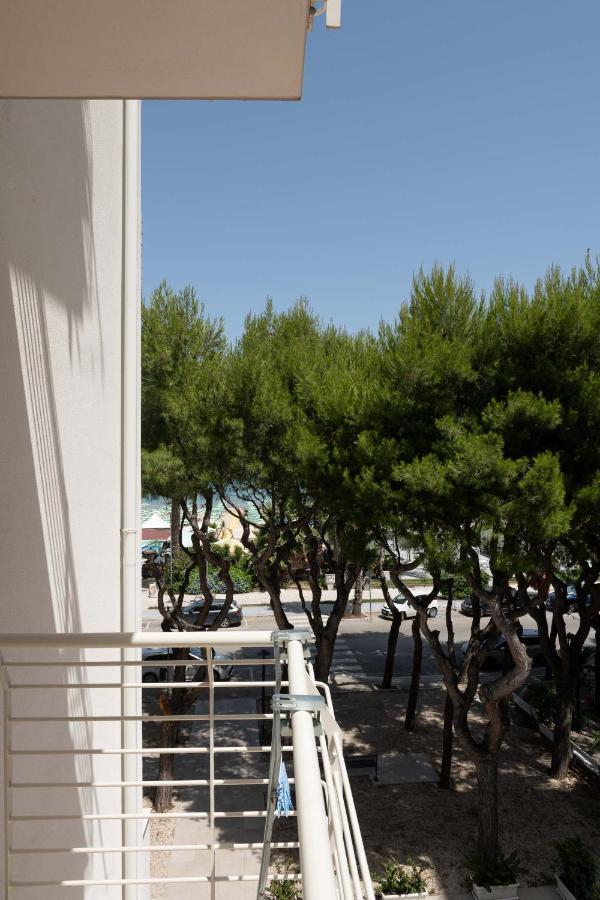 Hotel Velia Grottammare Exterior photo