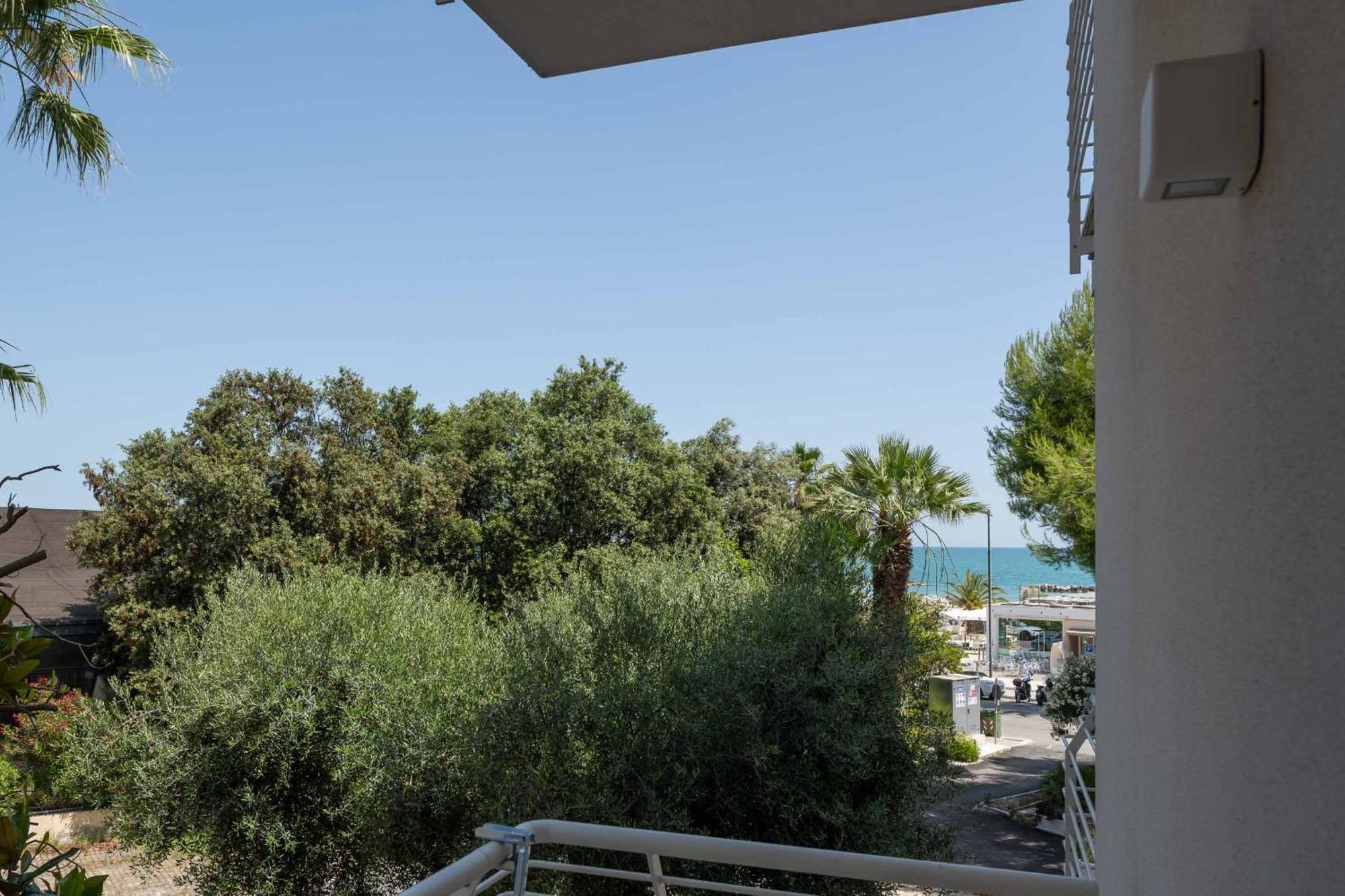 Hotel Velia Grottammare Exterior photo